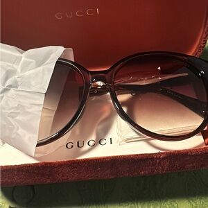 Gucci glasses